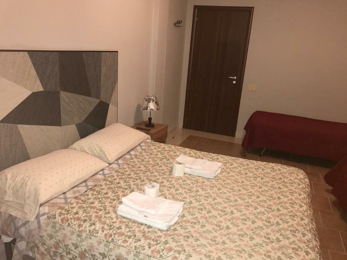 B&B Margherita Crotone Exterior foto